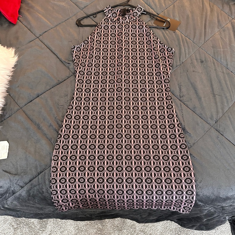 Elegant Black Patterned Women's Dress - Missguided